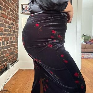 Vintage Velvet Skirt with Red Floral Design